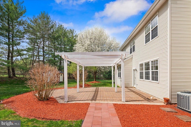 5 Klockner Ct, Lawrence Township, NJ 08648 - view of yard featuring cooling unit, a patio, and a pergola