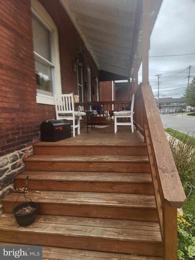 137 Washington Ave, Downingtown, PA 19335 - exterior space featuring a porch