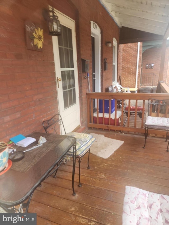 137 Washington Ave, Downingtown, PA 19335 - wooden terrace with a porch