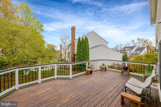 815 Kenneth Pl SE, Leesburg, VA 20175 - view of wooden deck