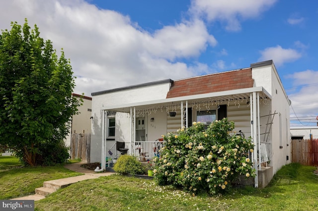 326 Frederick Ct, York, PA 17406 - view of front of property with covered porch and stucco siding