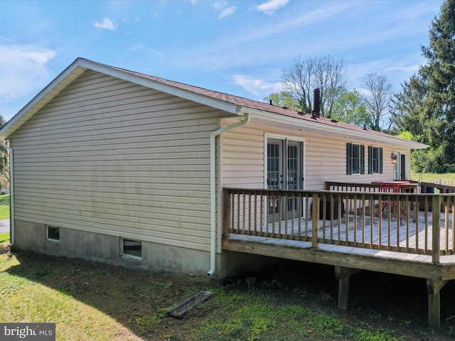 4216 Valley Vista Ct, Manchester, MD 21102 - view of side of property with a wooden deck