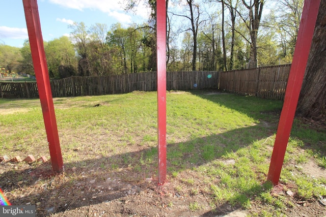 2214 Wintergreen Ave, District Heights, MD 20747 - view of yard with a fenced backyard