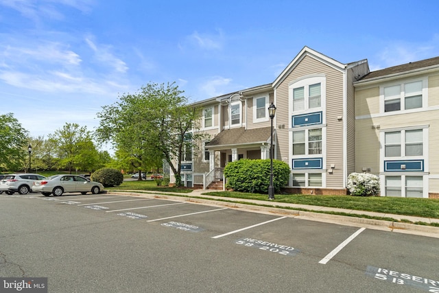20605 Cornstalk Ter Unit 201, Ashburn, VA 20147 - exterior space