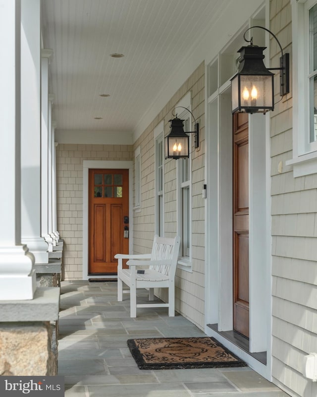 208 Wardour Dr, Annapolis, MD 21401 - entrance to property with covered porch