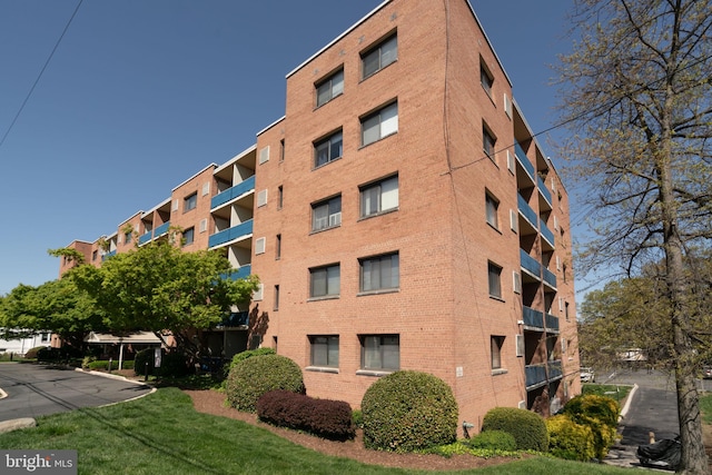 1931 N Cleveland St Unit 312, Arlington, VA 22201 - view of building exterior