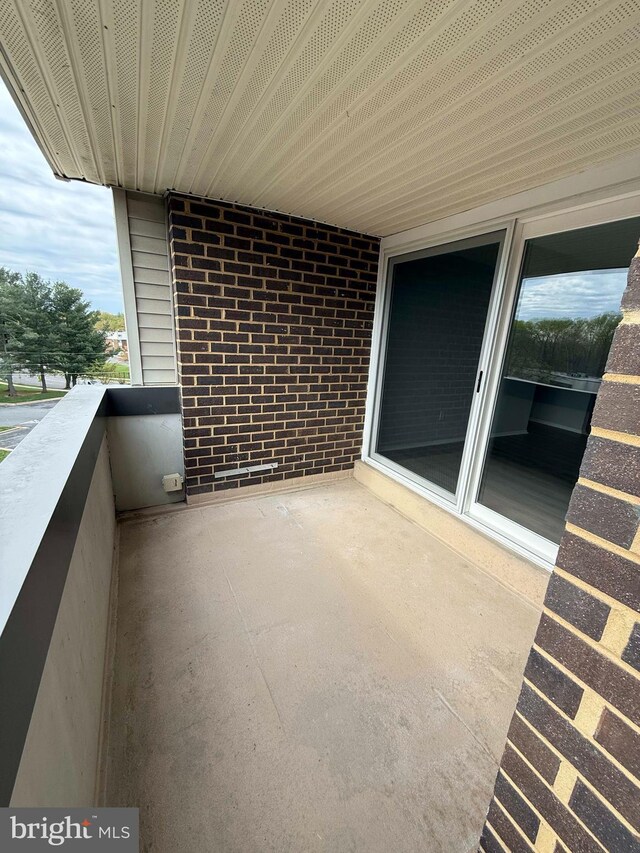 10224 Prince Pl Unit 12-307, Upper Marlboro, MD 20774 - view of balcony
