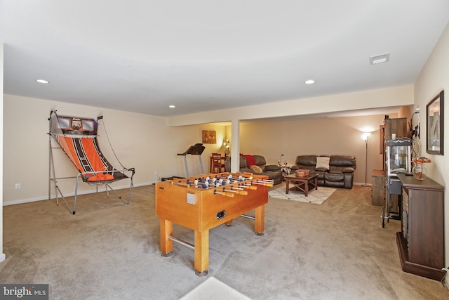 playroom with light colored carpet, baseboards, visible vents, and recessed lighting
