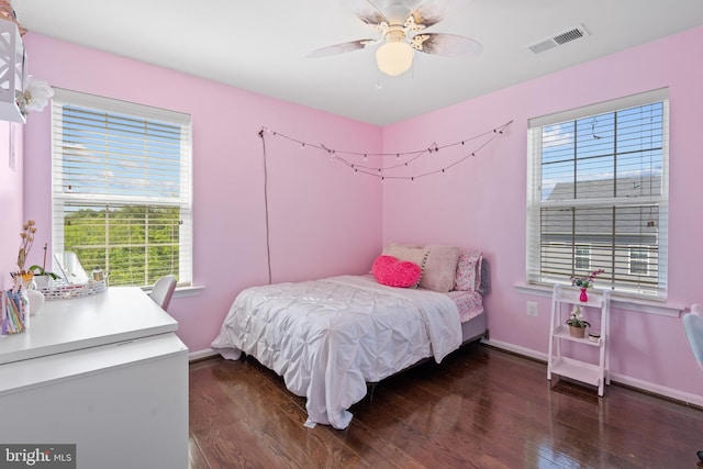 42364 Winsbury W Pl, Sterling, VA 20166 - bedroom featuring wood finished floors, baseboards, and a ceiling fan