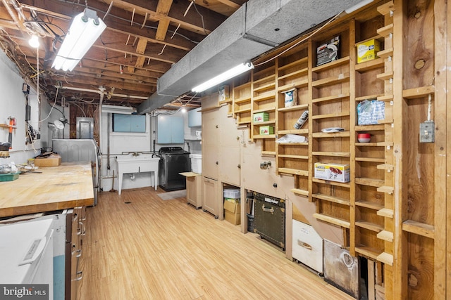 storage with washer / dryer and a sink