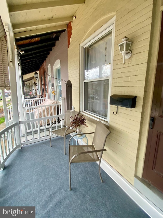 balcony with a porch
