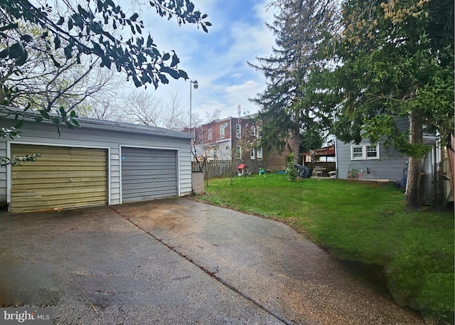 801 Spruce St, Trenton, NJ 08638 - view of garage