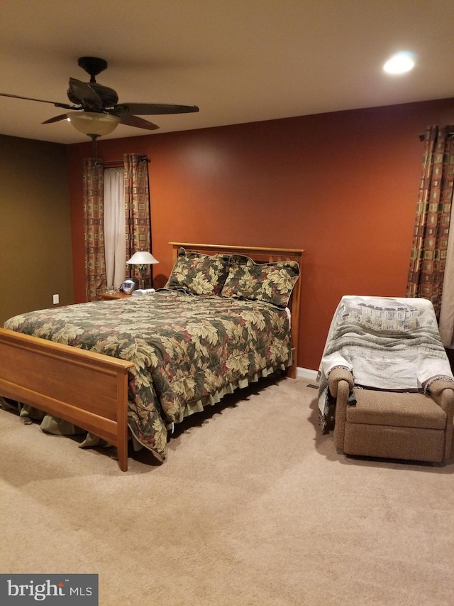bedroom featuring ceiling fan, recessed lighting, carpet flooring, and baseboards
