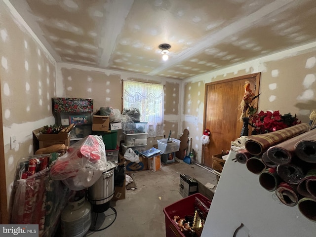 misc room featuring concrete floors