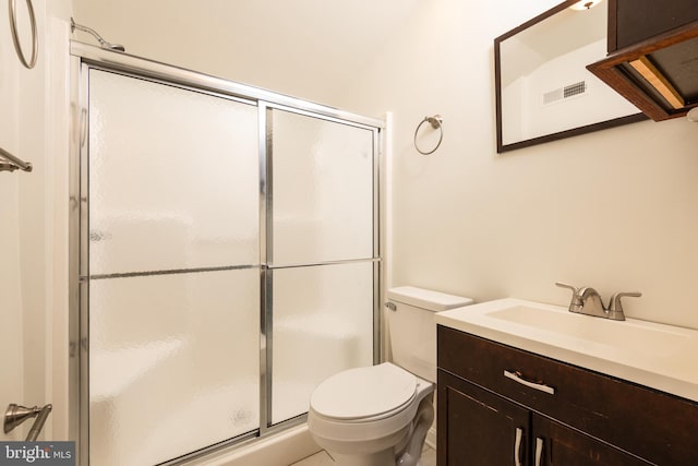 4808 Frazier Neck Rd, Preston, MD 21655 - full bath featuring a shower stall, toilet, vanity, and visible vents