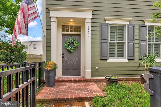 1353 Powhatan St, Alexandria, VA 22314 - view of property entrance