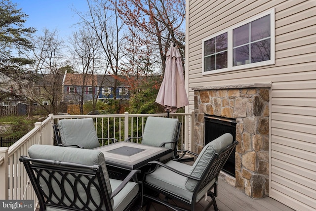 1614 Belle Dr, Annapolis, MD 21401 - deck featuring outdoor dining space