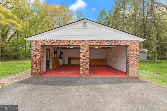 view of detached garage