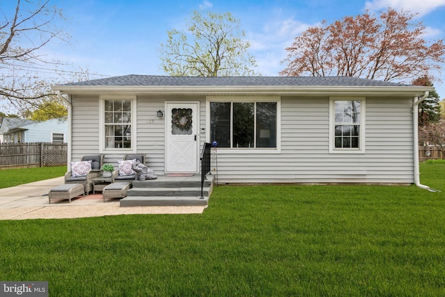 617 Franklin Ave, Cherry Hill, NJ 08002 - view of front of home with roof with shingles, a front lawn, fence, and an outdoor living space