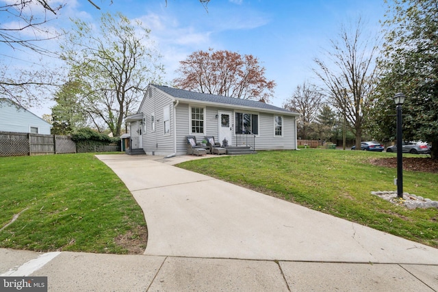 617 Franklin Ave, Cherry Hill, NJ 08002 - view of front facade with concrete driveway, a front lawn, and fence
