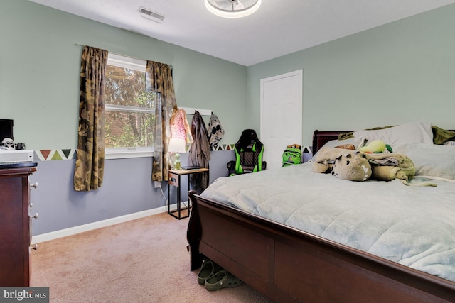 3600 Yorktown Dr, Waldorf, MD 20601 - carpeted bedroom featuring visible vents and baseboards