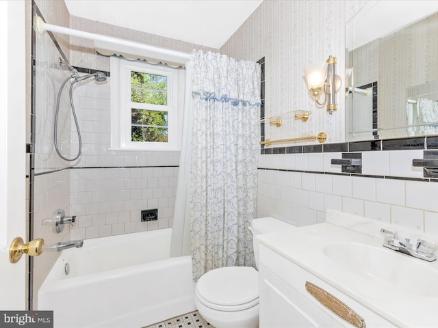 268 Magothy Bridge Rd, Pasadena, MD 21122 - bathroom featuring vanity, shower / bath combo with shower curtain, toilet, wallpapered walls, and tile walls