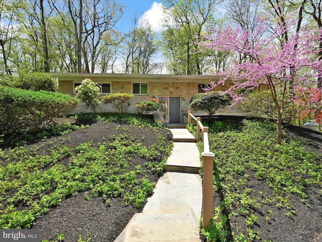 694 Trowill Ln, Wayne, PA 19087 - single story home with stone siding