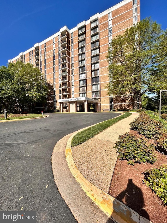 2300 Pimmit Dr Unit 601, Falls Church, VA 22043 - view of property