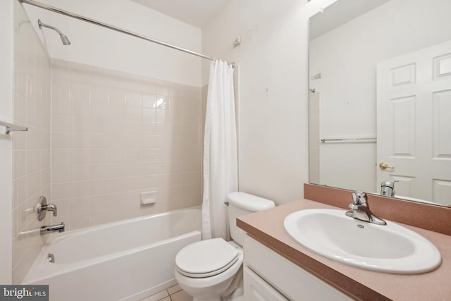 full bathroom featuring shower / bath combo, vanity, and toilet