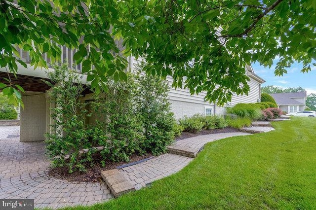 13404 Fieldstone Way, Gainesville, VA 20155 - view of green lawn