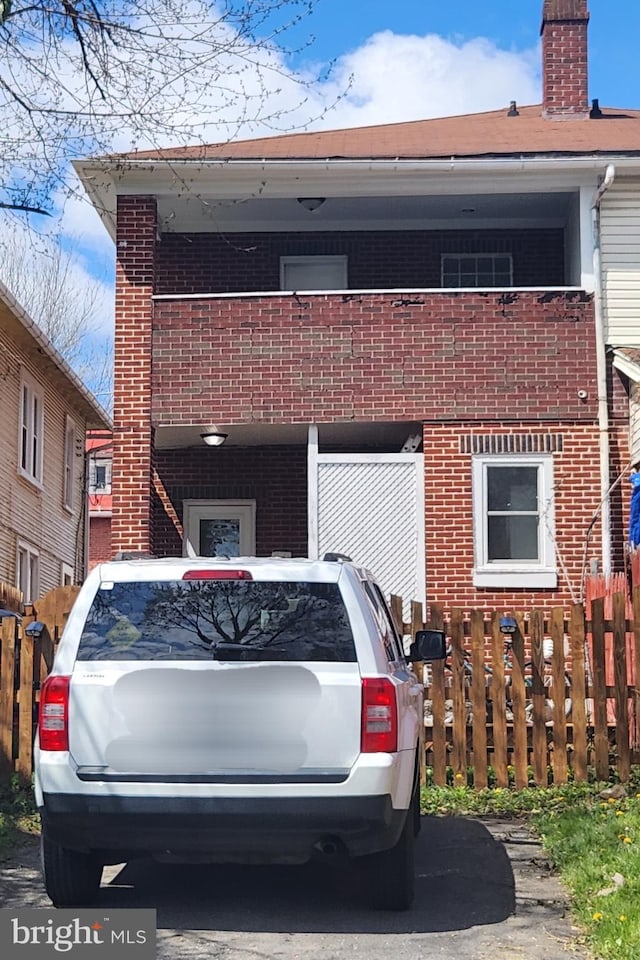 exterior space featuring fence