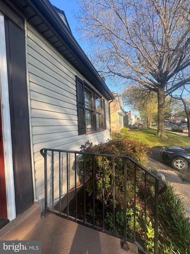 view of home's exterior