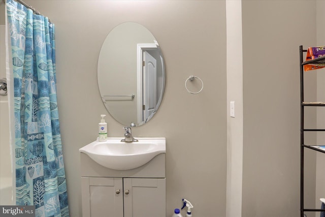 20 Steeple Chase Dr, York Haven, PA 17370 - full bath with vanity and a shower with shower curtain