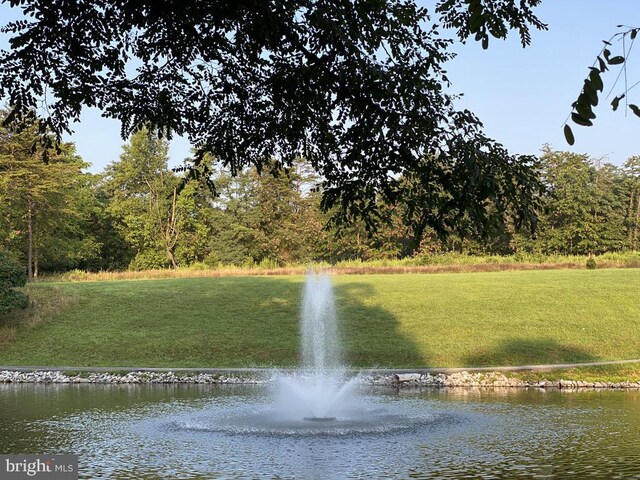 477 Wampum Ln, Hedgesville, WV 25427 - water view