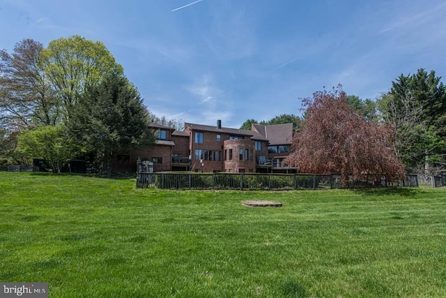 1 Fox Field Ct, Reisterstown, MD 21136 - view of yard featuring fence