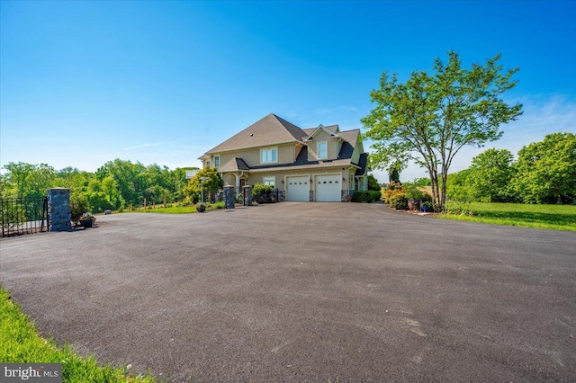 4083 Reels Mill Rd, Frederick, MD 21704 - view of front facade featuring asphalt driveway and fence