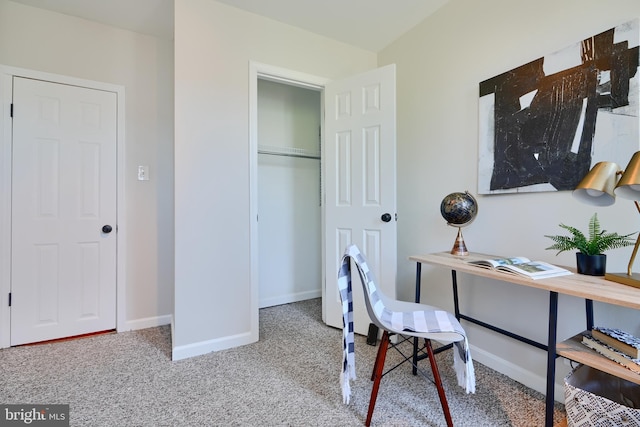 806 W 35th St, Baltimore, MD 21211 - office space featuring baseboards and carpet