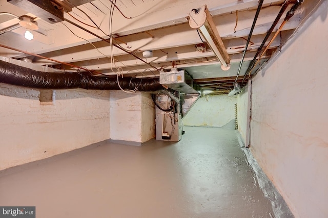 806 W 35th St, Baltimore, MD 21211 - view of unfinished basement
