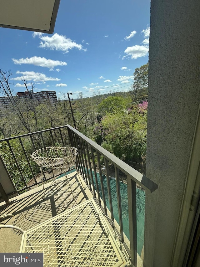 1515 S Arlington Ridge Rd Unit 402, Arlington, VA 22202 - view of balcony