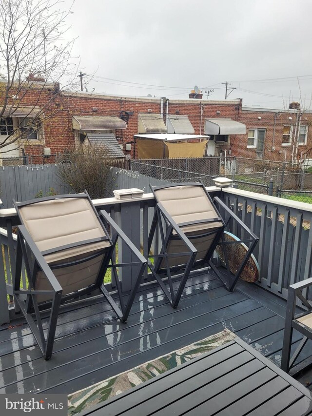 2027 Anchor St, Philadelphia, PA 19124 - view of wooden terrace
