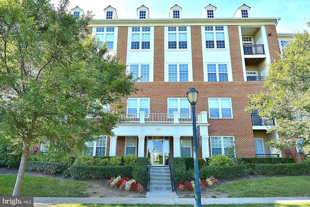 701 Fallsgrove Dr Unit 314, Rockville, MD 20850 - view of building exterior