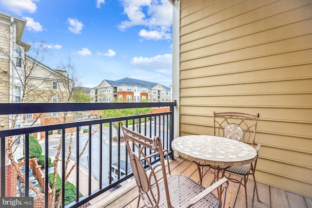 701 Fallsgrove Dr Unit 314, Rockville, MD 20850 - balcony with a residential view