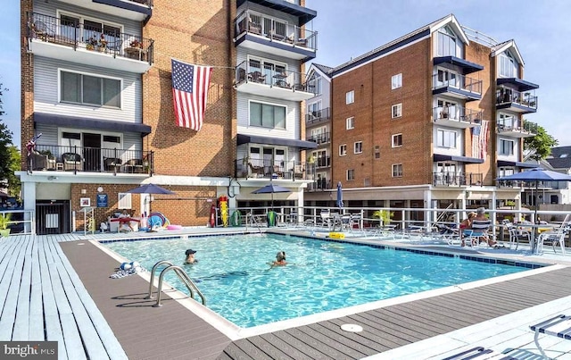 312 Severn Ave Unit W 401, Annapolis, MD 21403 - view of community pool