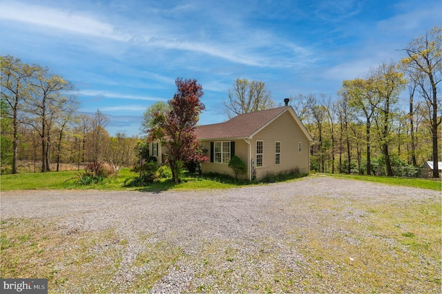 2208 Quarry Rd, Bunker Hill, WV 25413 - view of front of house featuring driveway and a front yard