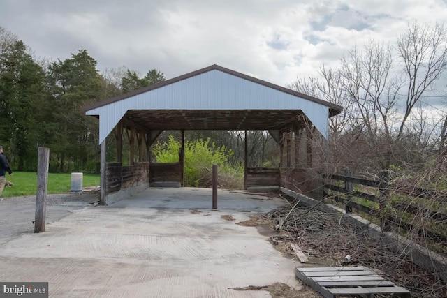 10905 Keysville Rd, Emmitsburg, MD 21727 - exterior space with driveway and a carport