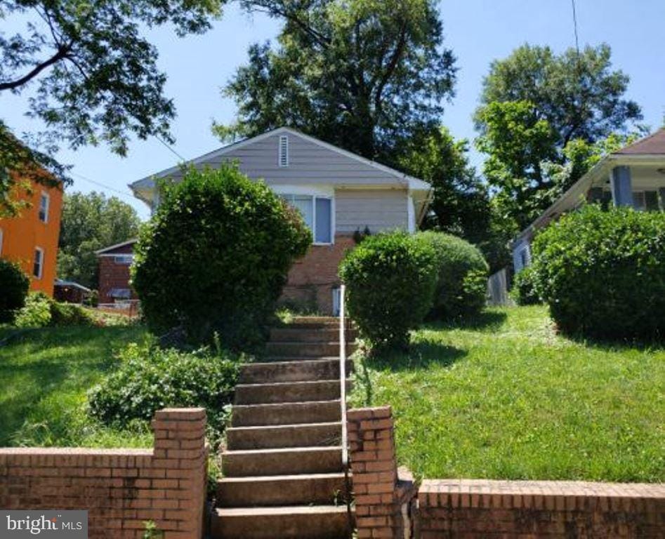 4527 Foote St NE, Washington, DC 20019 - view of yard with stairs