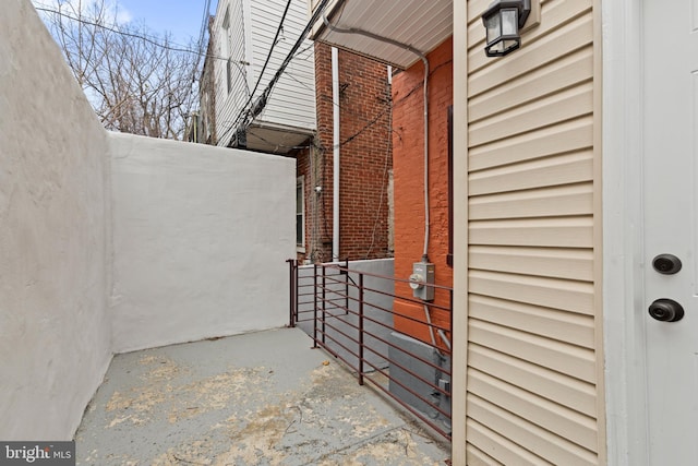 view of side of property