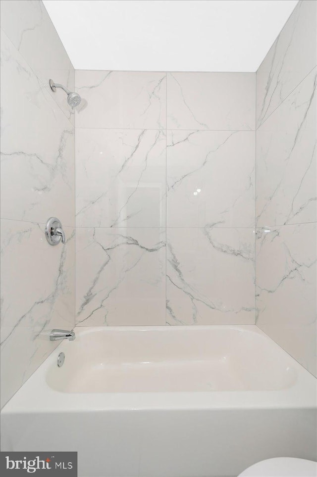 7533 Dover Ln, Lanham, MD 20706 - full bath featuring bathing tub / shower combination and toilet