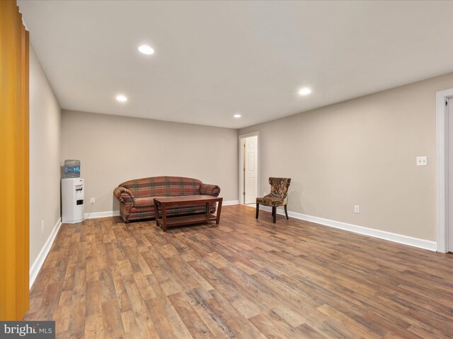 1304 Lakeview Dr, Cross Junction, VA 22625 - sitting room featuring baseboards, recessed lighting, and wood finished floors