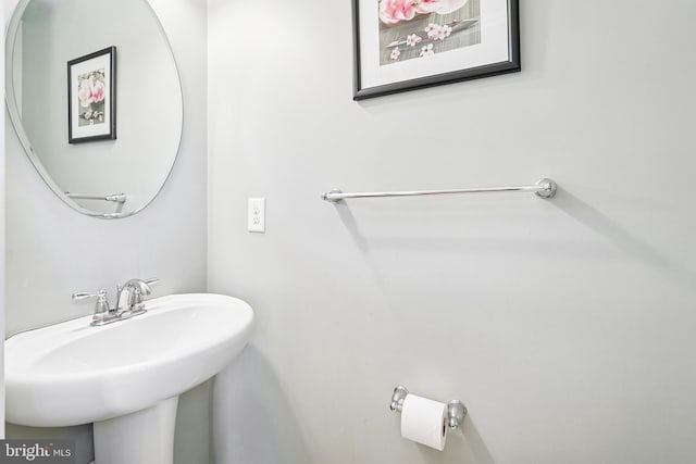122 Abbigail Xing, Townsend, DE 19734 - bathroom with a sink